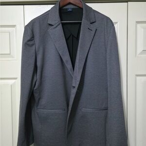 Mizzen+Main Charcoal Blazer